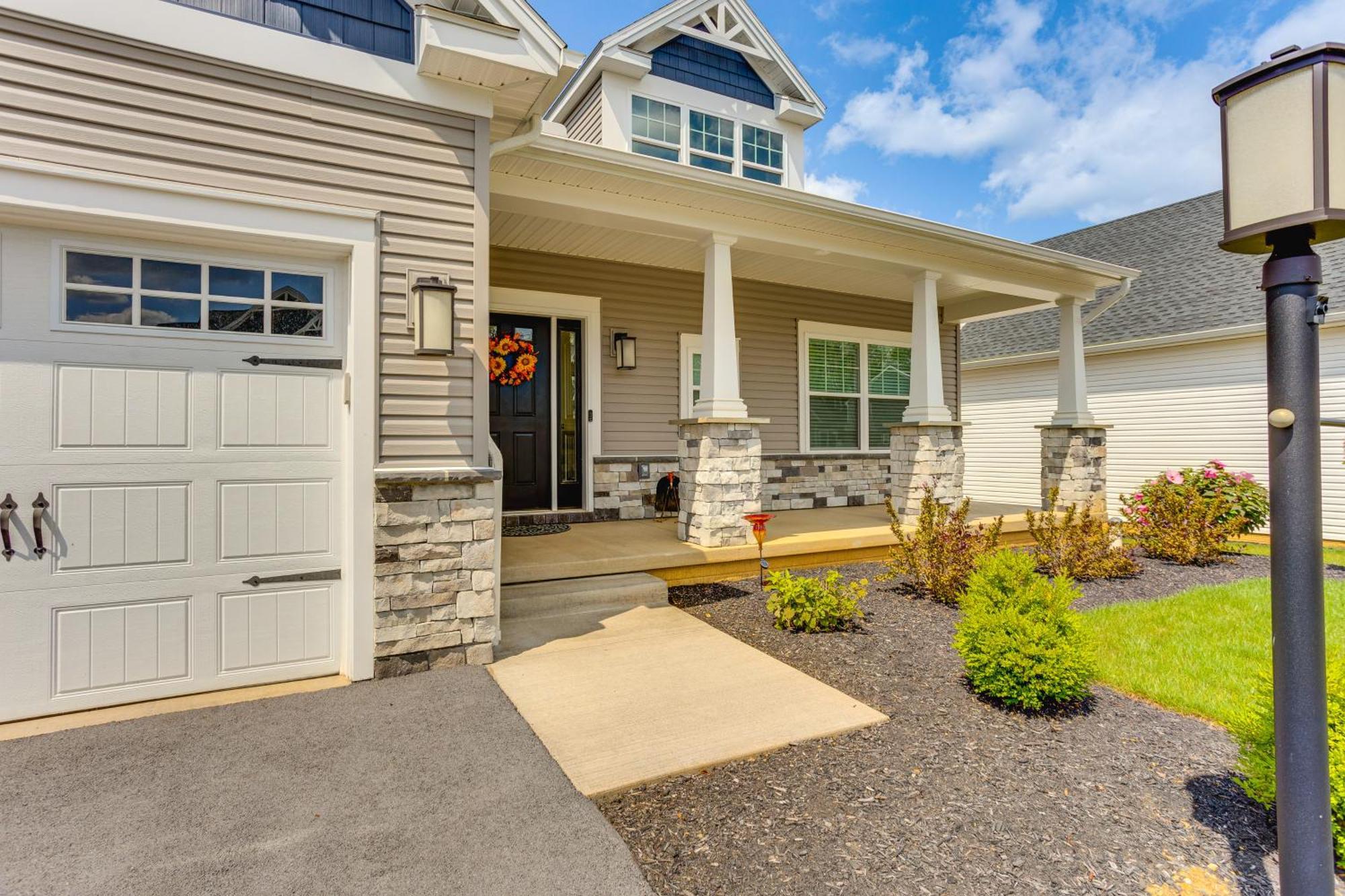 About 3 Mi To Penn State Pets Welcome! Holiday home